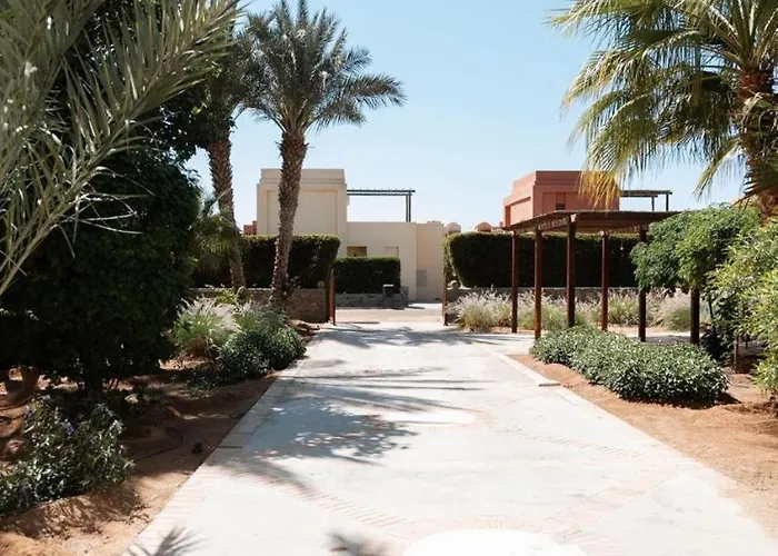 Luxury West Golf Villa